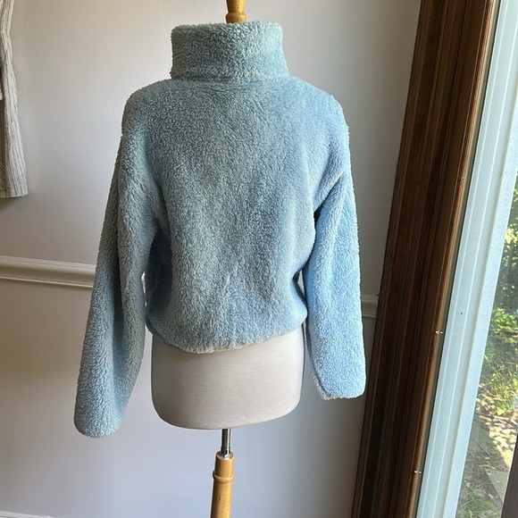 Old Navy Full Zip Sherpa Jacket Baby light Blue Small EUC - Picture 4 of 6